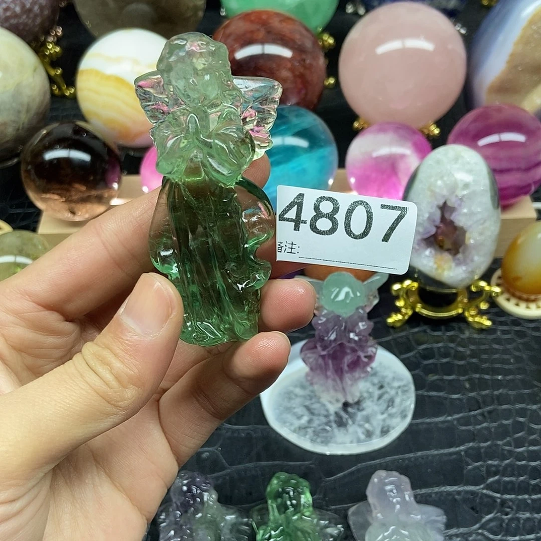 水晶摆件未镶嵌u****e摆件