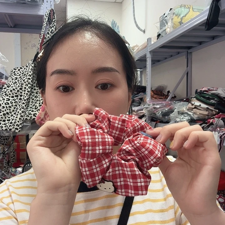 PU箱包收纳箱等物品