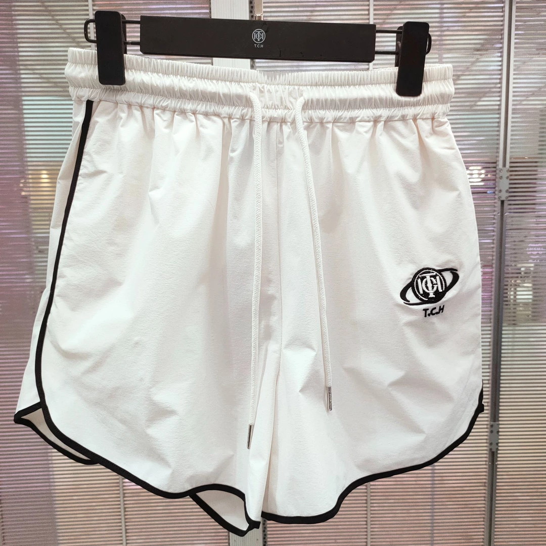 TCH服饰店-潮牌时尚百搭白色短裤S72B216009