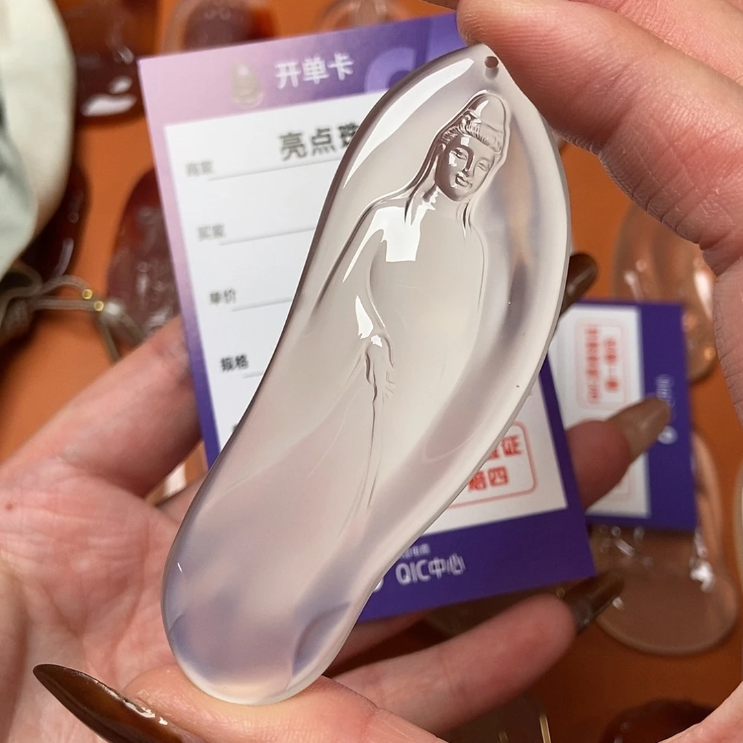 卡***咖玛瑙/玉髓未镶嵌颈饰