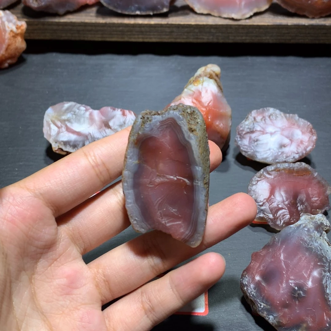 未镶嵌玛瑙/玉髓珠宝奇石