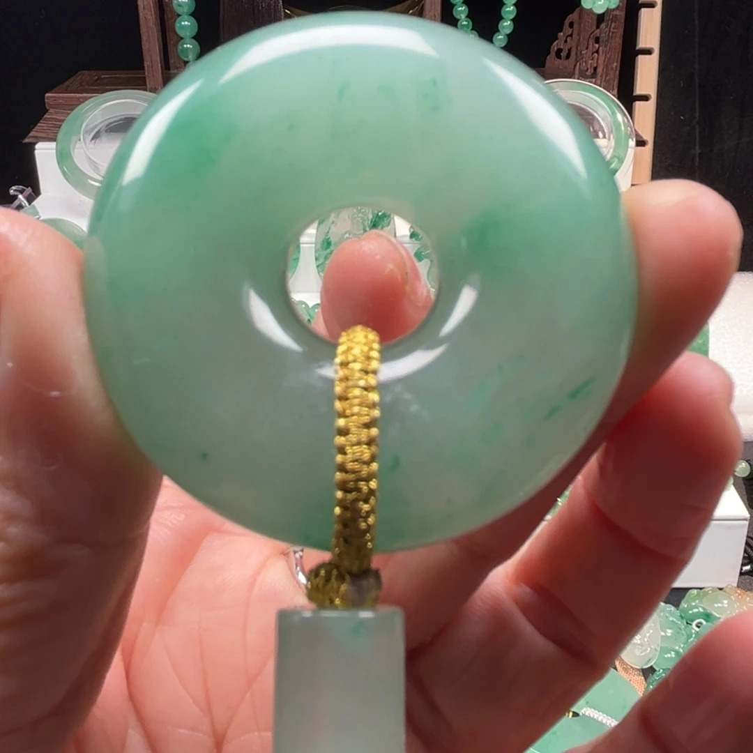 石英质玉吊坠(不含链)合金霸*