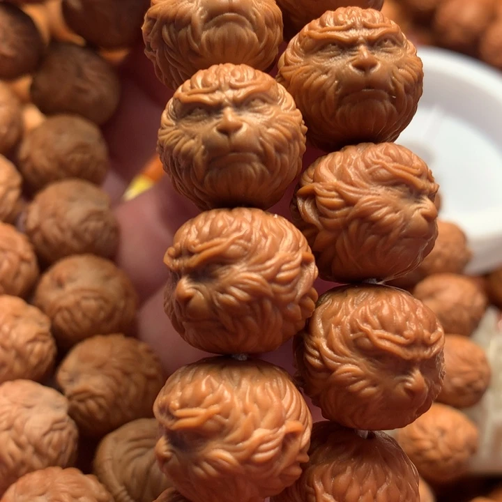 【闪购商品】猴头核桃手串এ****悟空