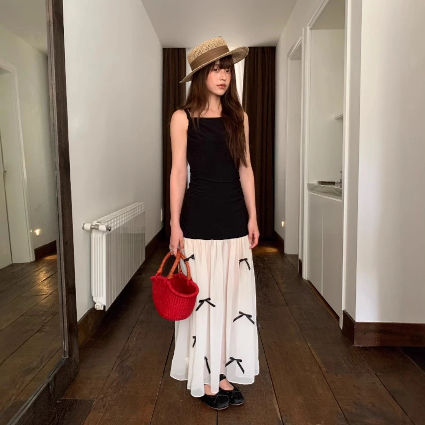 06.02NEW OPEN 25夏季款法式赫本风气质显瘦撞色拼接吊带连衣裙