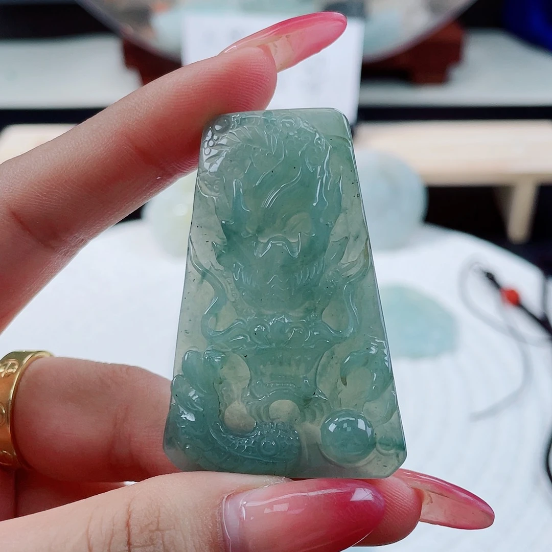 翡翠未镶嵌颈饰天然翡翠