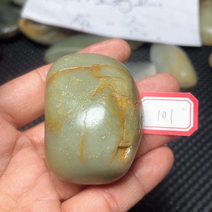 未镶嵌和田玉挂件101