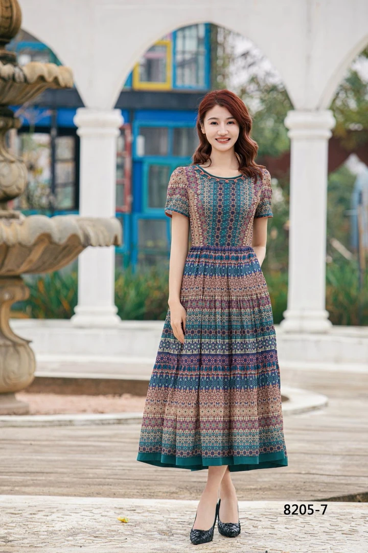 139短袖款碎花气质连衣裙修身显瘦优雅过膝大摆裙夏季