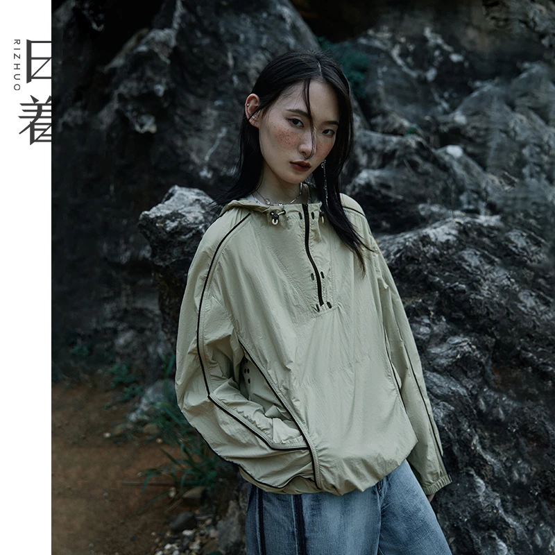 日着2025春季新款连帽撞色套头半拉链防晒户外休闲卫衣RD1805V0