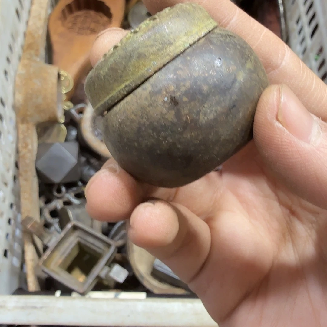 8***1一物一图，工艺品Z。