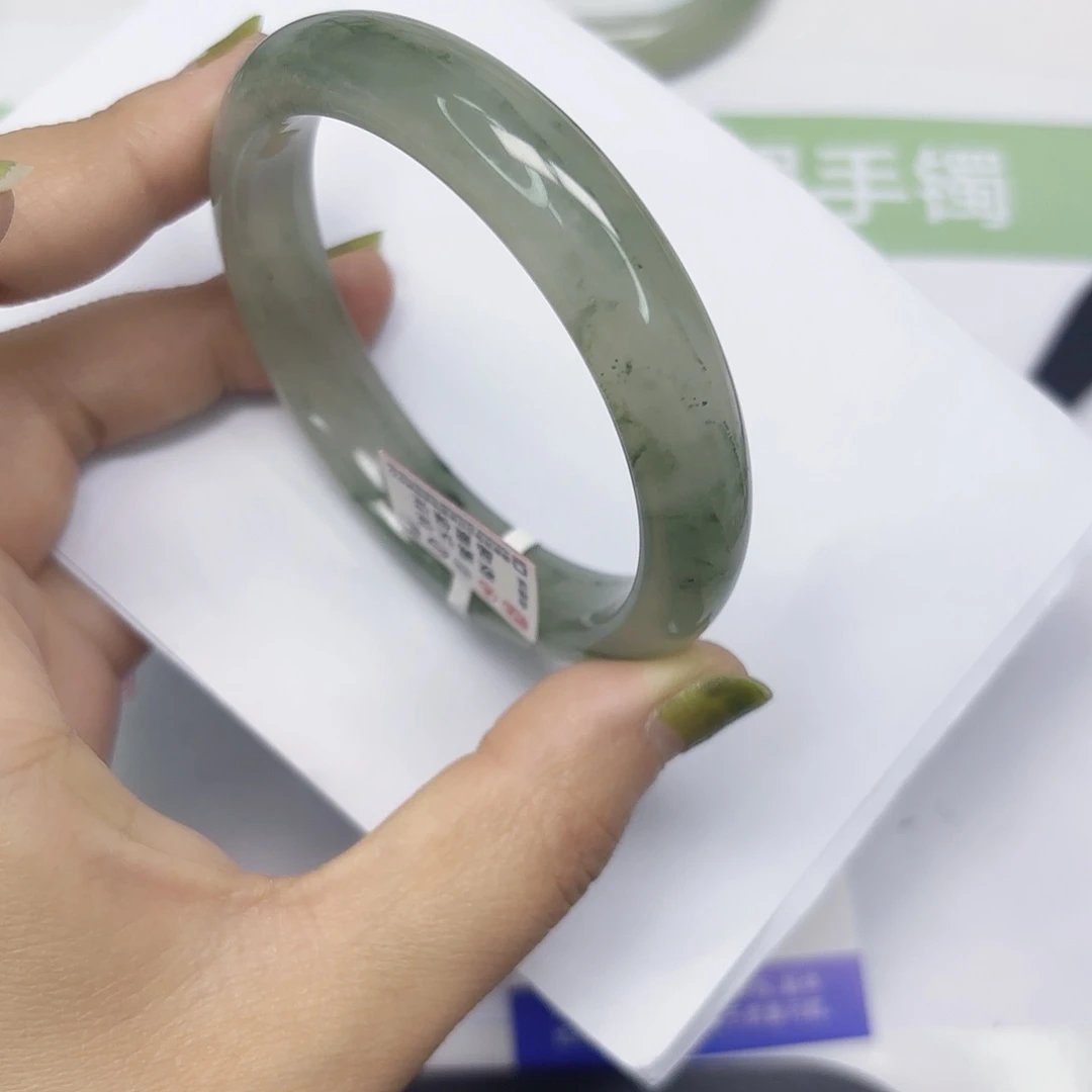 石英质玉未镶嵌手镯104/60