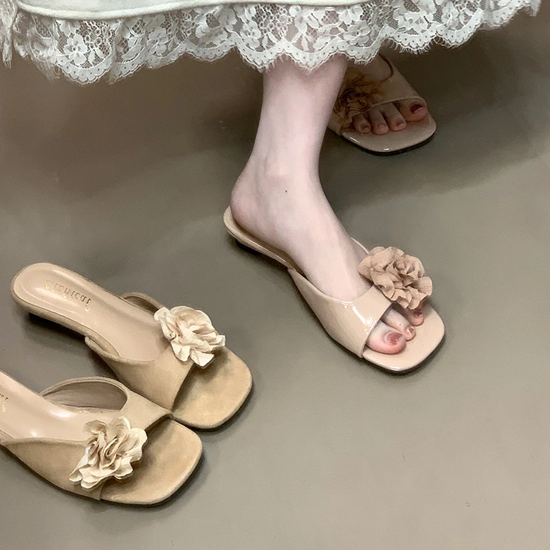 凉拖鞋韩版露趾女鞋一字拖时尚坡跟山茶花拖鞋仙女风夏季
