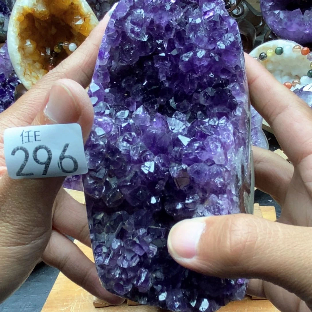 未镶嵌大型摆件（非配饰）水晶