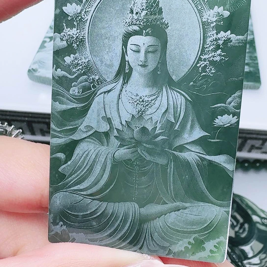 世***逢翡翠未镶嵌颈饰111