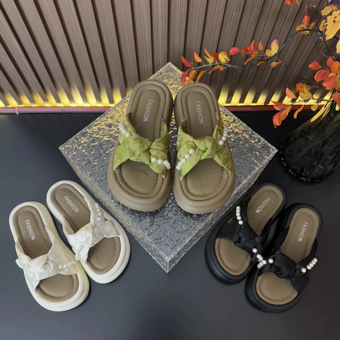 新中式国风拖鞋女夏外穿珍珠小众高级感2025新款厚底法式绝美凉拖
