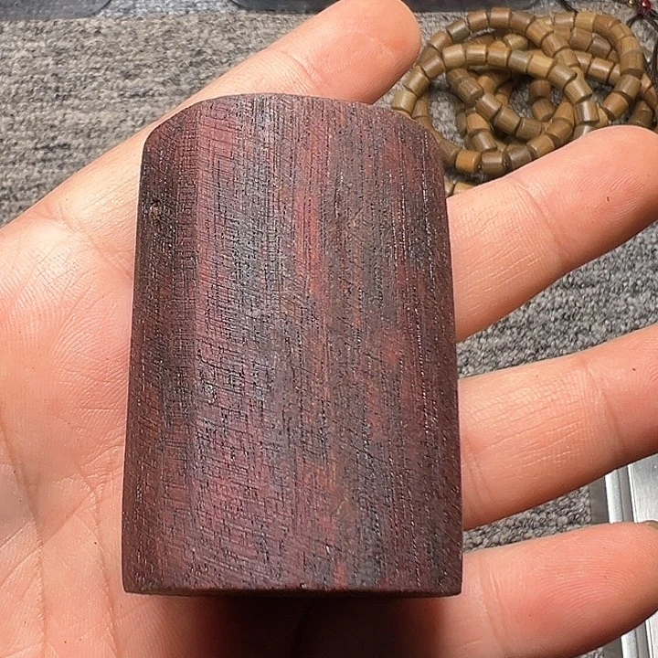 藤类降真香手把件红油精品高货6.0/60克左右