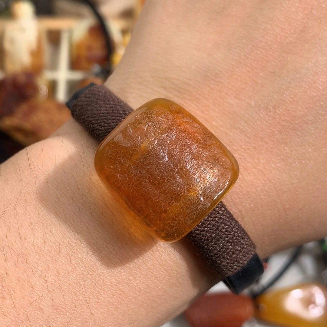 蜜蜡裸石未镶嵌你