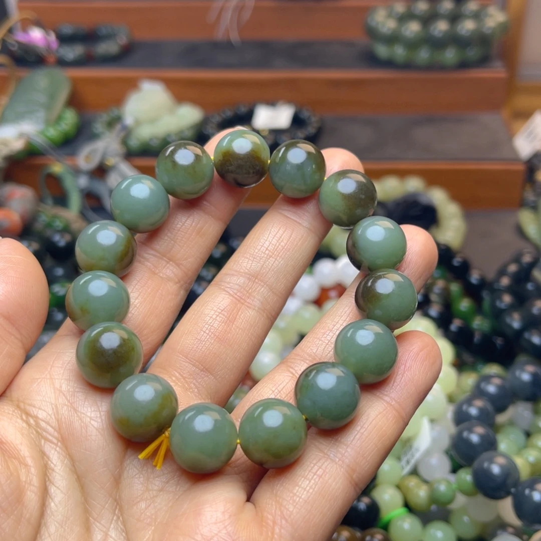 和田玉未镶嵌手链