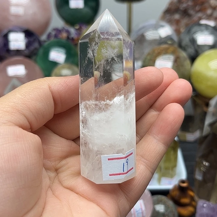 未镶嵌珠宝半成品水晶75克白水晶柱