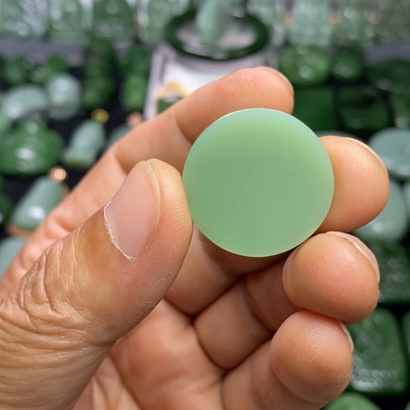 【闪购商品】和田玉吊坠未镶嵌臭****妈