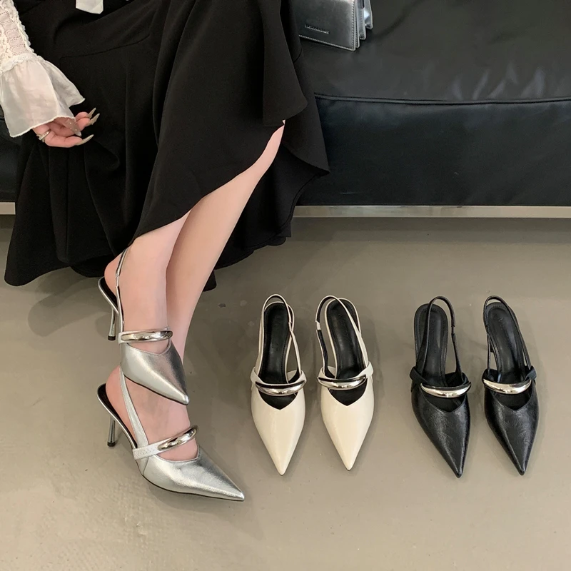2025春夏新款银色高跟鞋小众设计款时尚百搭尖头网红包头后空凉鞋