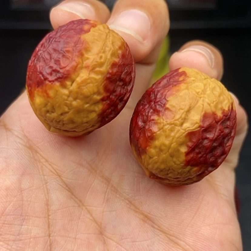 【闪购商品】文玩核桃把件29尺鸽子蛋