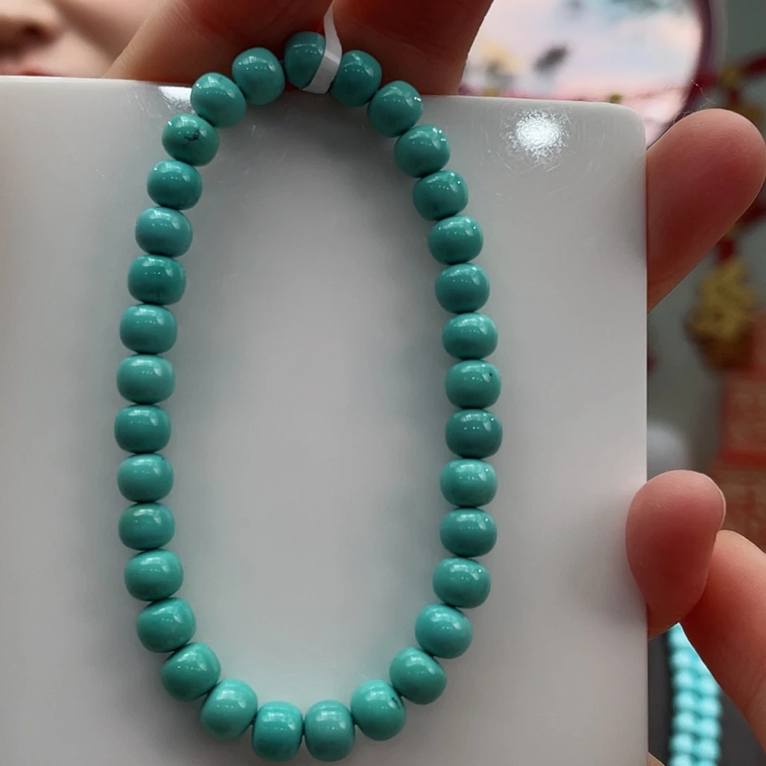 绿松石颈饰未镶嵌