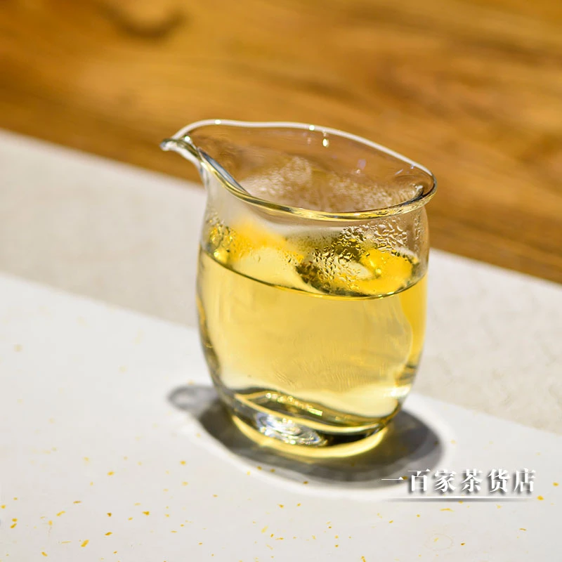 当代 玻心璃语 清褶扁形公道杯 钠钙玻璃手工茶海茶具茶道需预热