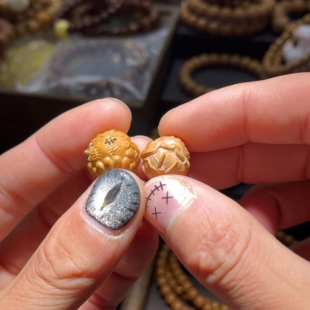 樂****吊坠猴头核桃配饰