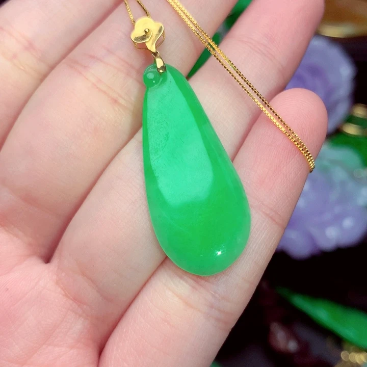 翡翠18K金镶嵌吊坠(不含链)