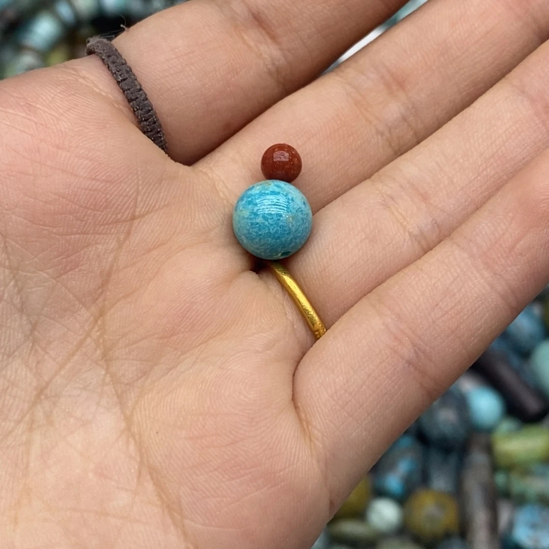 南红玛瑙未镶嵌珠宝奇石