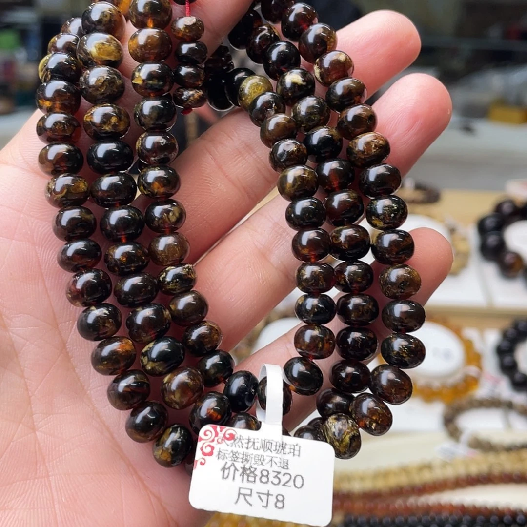 琥珀未镶嵌裸石八90428