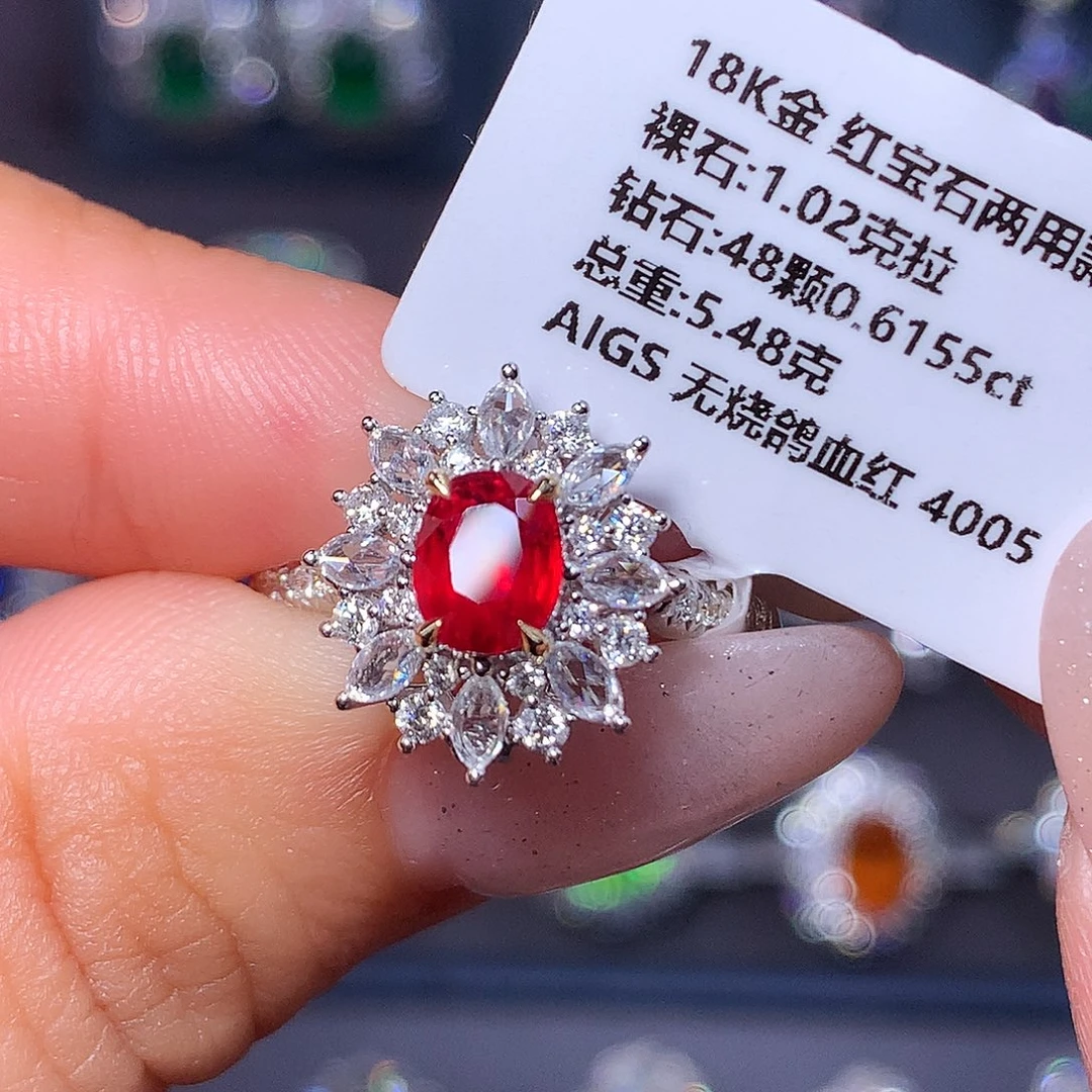 红宝石戒指18K金镶嵌