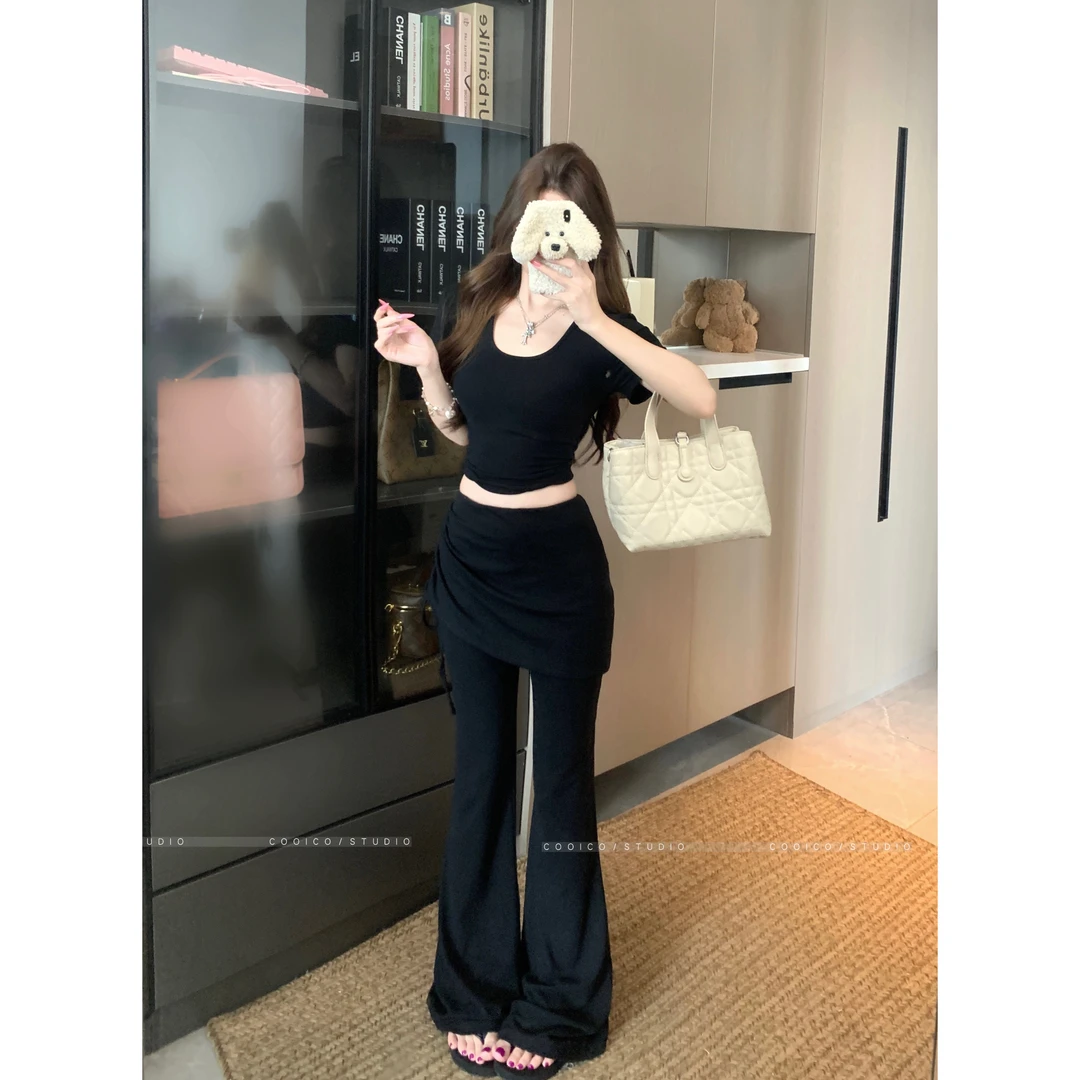 休闲运动套装黑色短款T恤上衣女夏季屁帘微喇叭裤长裤辣妹两件套