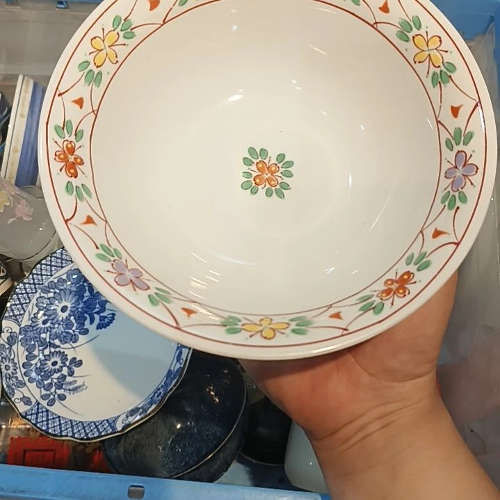 黑****瓷片轻轻巧巧去去去QQ群拍