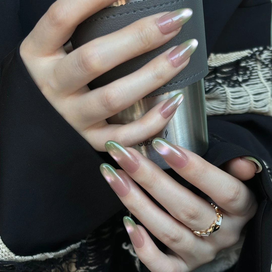 「S1211芭乐」渐变绿粉光指尖玻璃珠猫眼纯手工穿戴甲 18种甲型定制