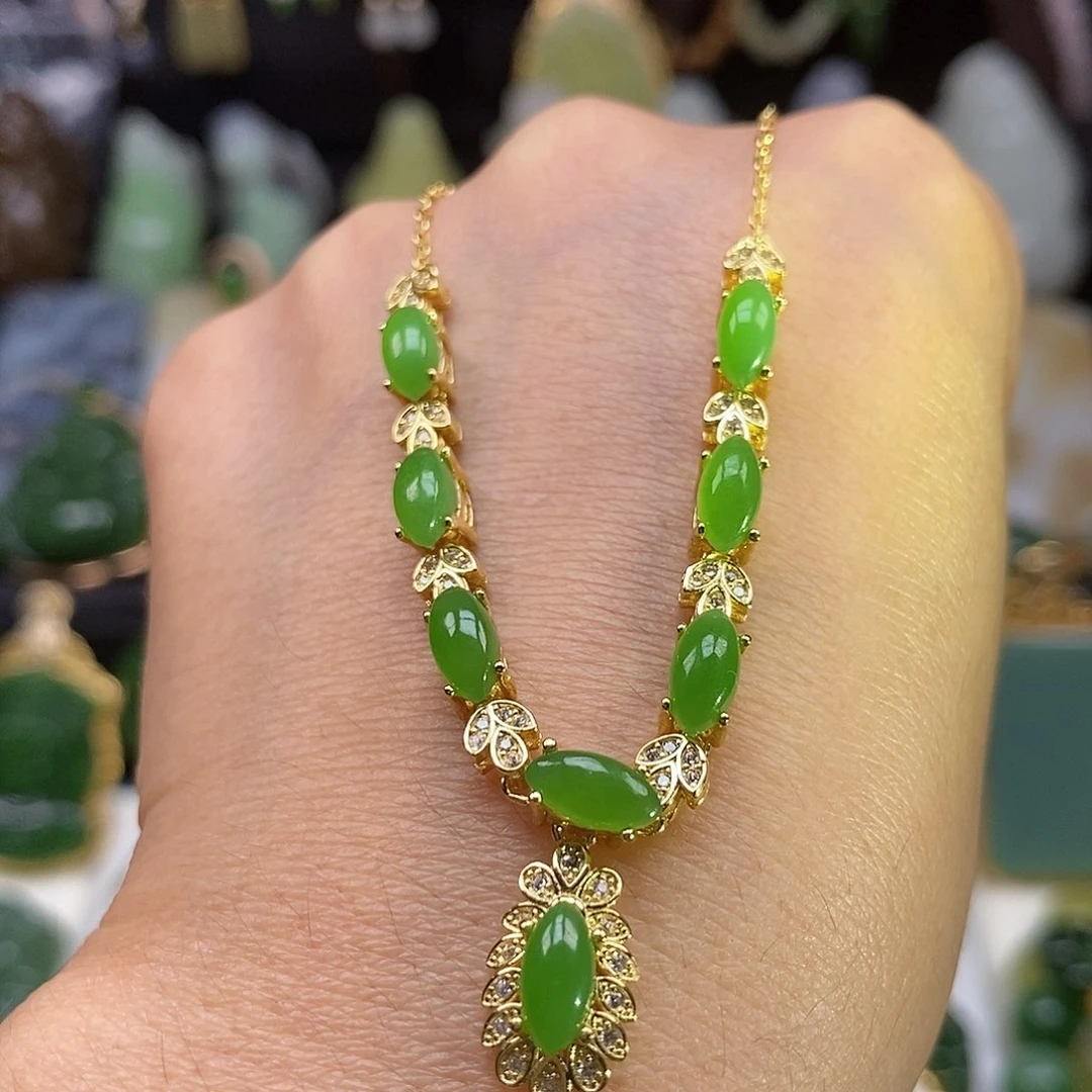 和田玉银S925镶嵌颈饰