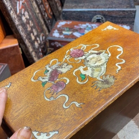 木盒子111111111111111