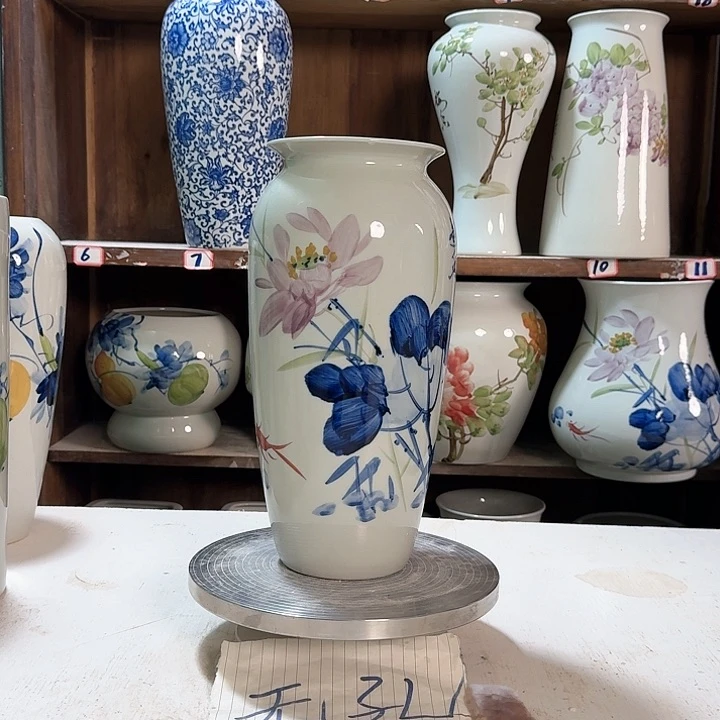 瓶高32青花荷花 新款陶瓷陶瓷