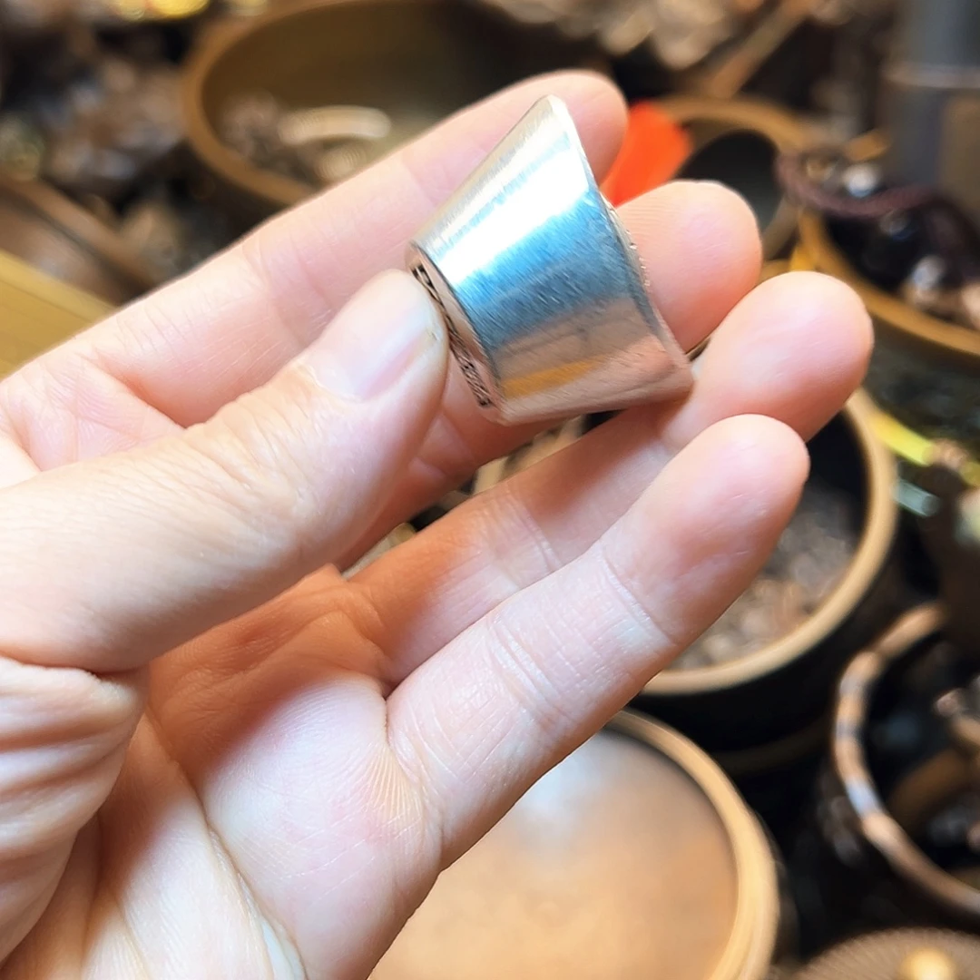 精美铜器工艺品等