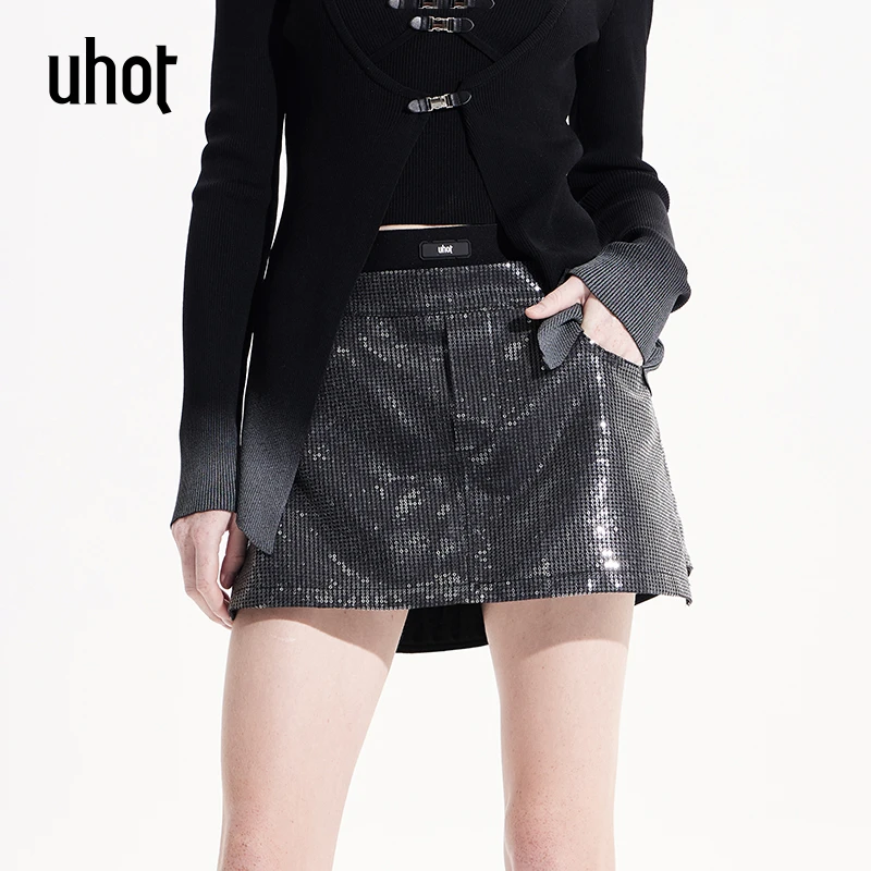 UHOT 黑色时尚休闲百搭女士亮片珠片拼接腰头包臀短裤女UWWS1D043