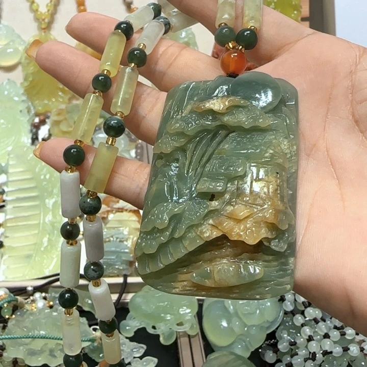 蛇纹石玉未镶嵌吊坠