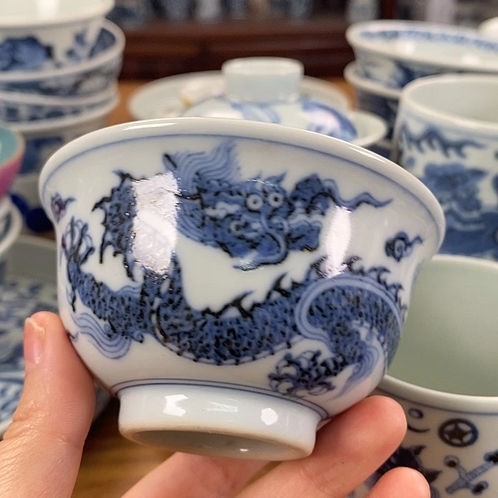 蓝***玉手工手绘制作工艺