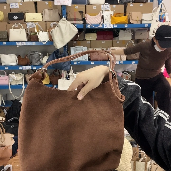 蚕丝313健健康康平平安安