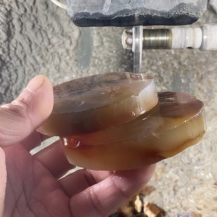 飞***霏定制玛瑙两条圆条工费
