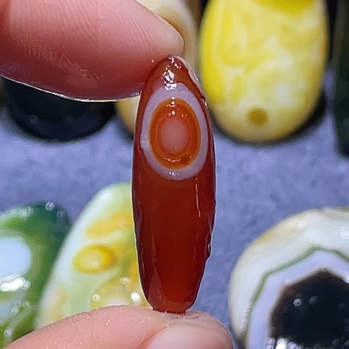 玛瑙/玉髓未镶嵌珠宝奇石