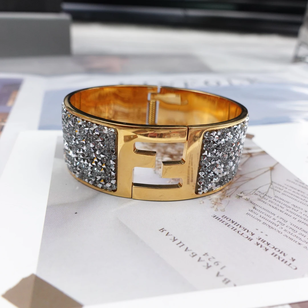95新 FENDI/芬迪 手镯/T10286054