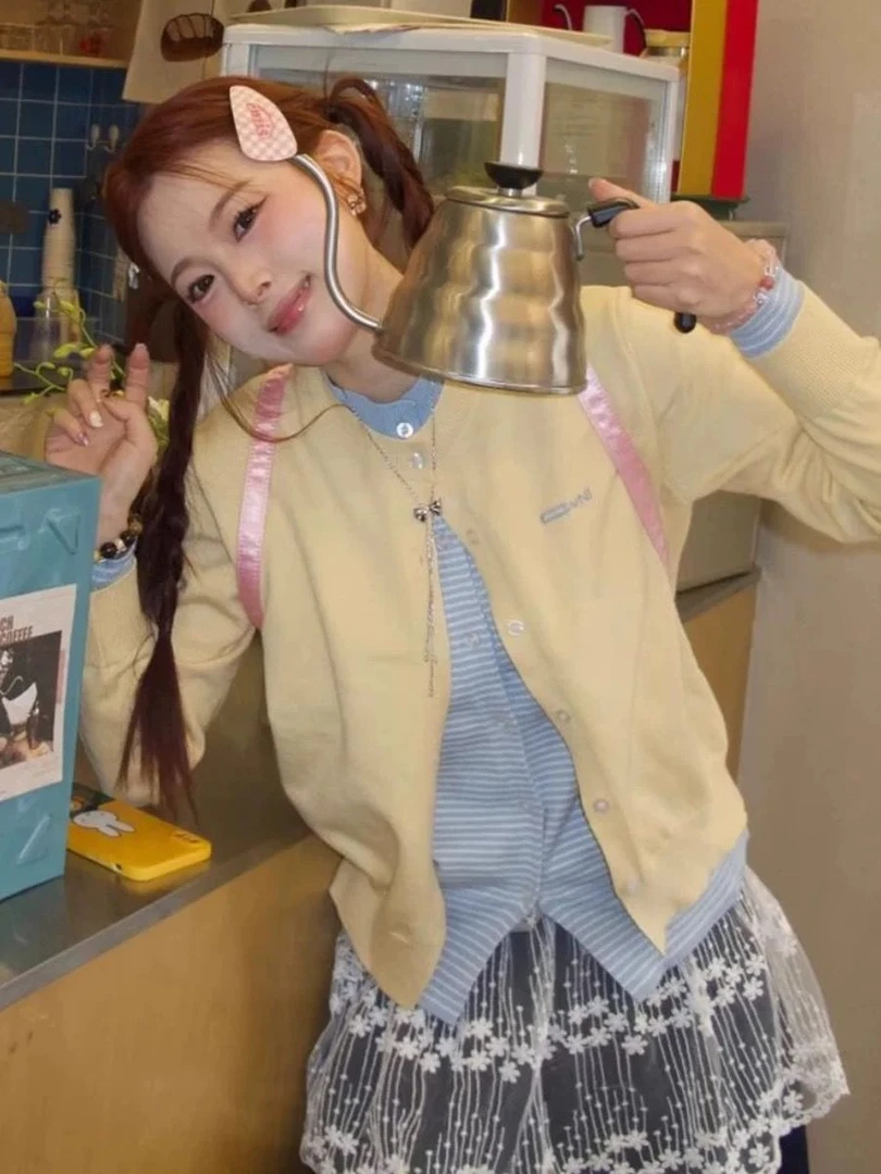 奶fufu慵懒毛衣外套女早春撞色圆领针织开衫学院风假两件上衣