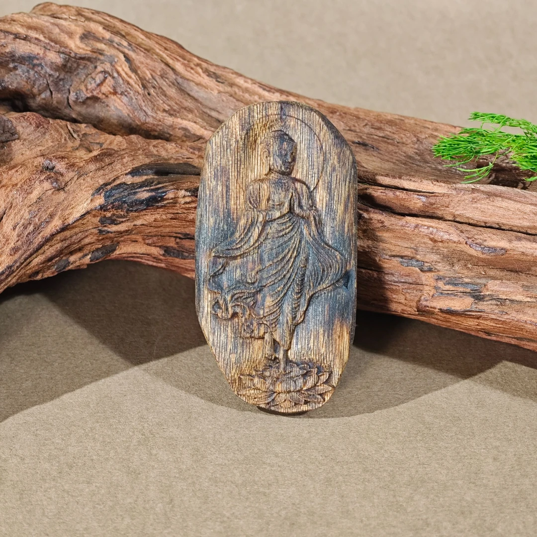 沉香沉香棋楠佛牌-大日如来TXQN1604