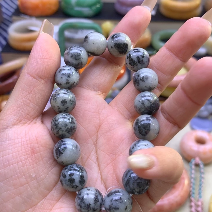 石英质玉13579975456未镶嵌?