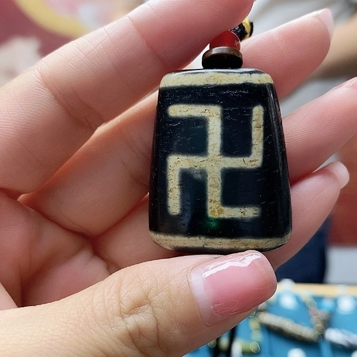 玛瑙/玉髓颈饰合金